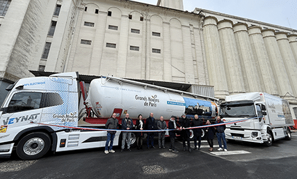 Découpe ruban inauguration camion électrique GMP Bordeaux